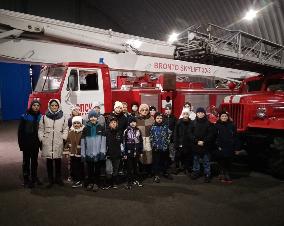 В музее пожарной части.jpg